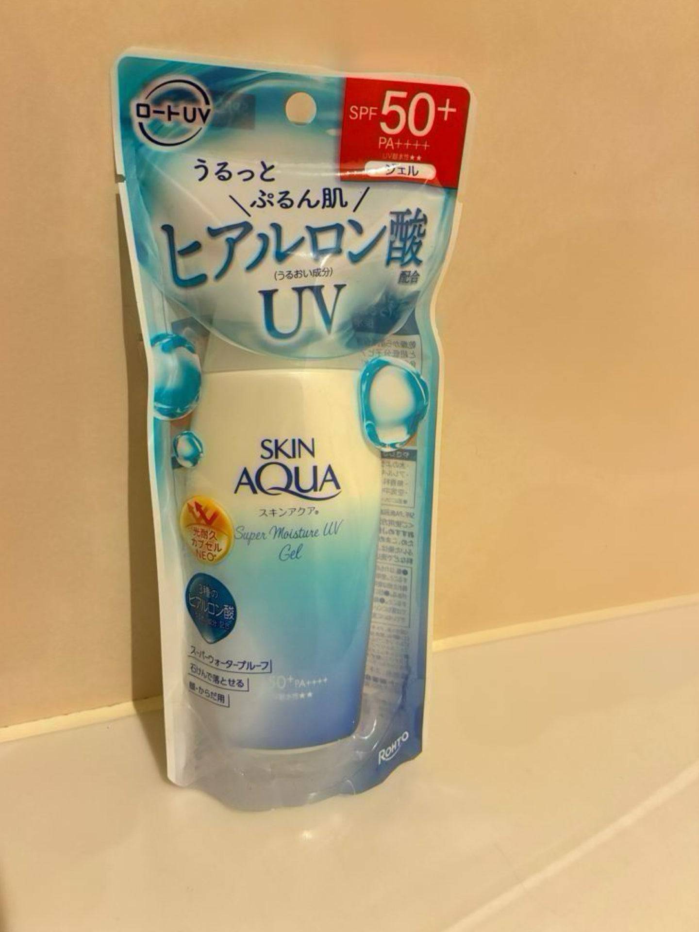 Skin Aqua Super Moisture UV Gel SPF50+ PA++++ Sunscreen